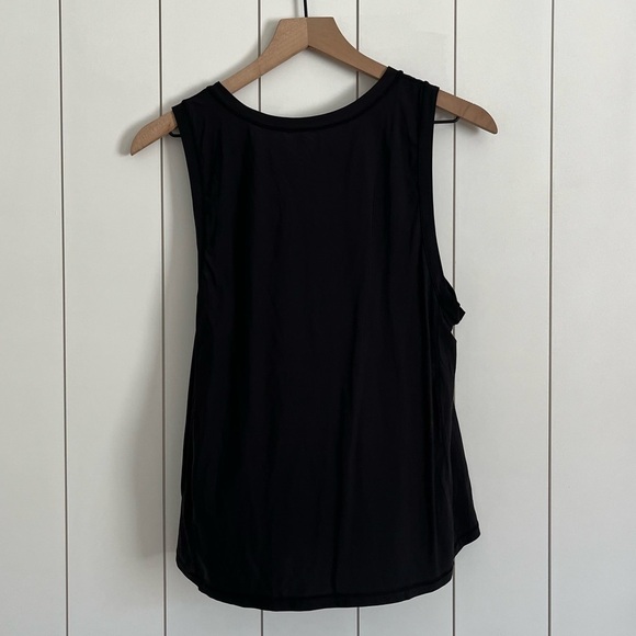 Lululemon Black Flowy Tank Top - Picture 2 of 2